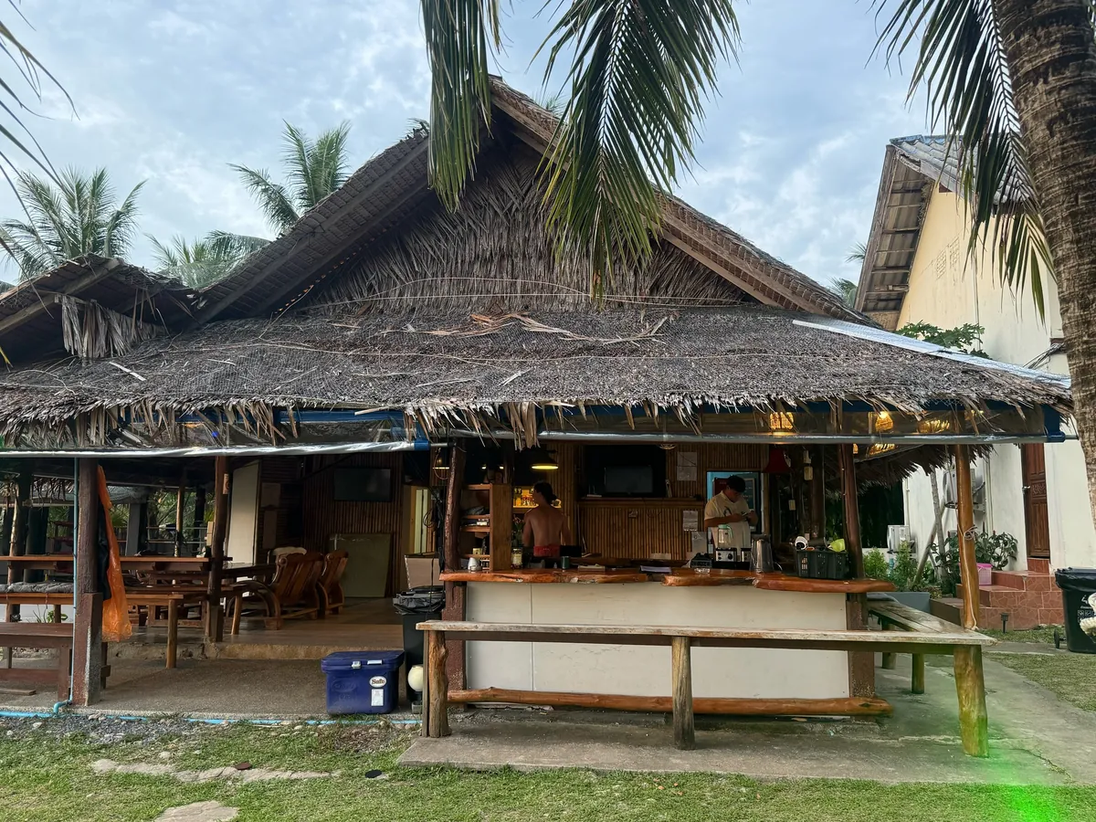 Bar and restaurant in the garden