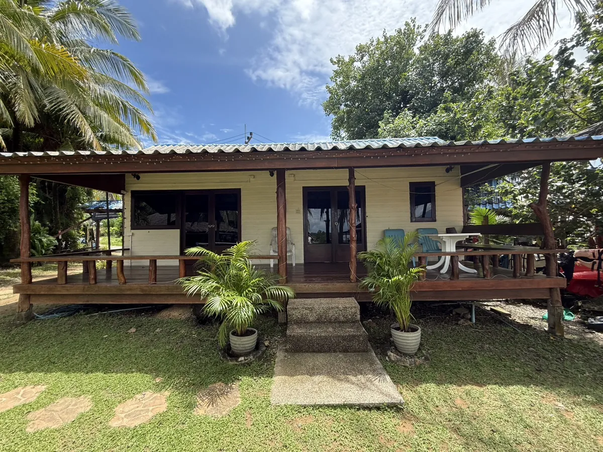 Beachside Bungalow at KYN Phoenix (photo 1 of 12)